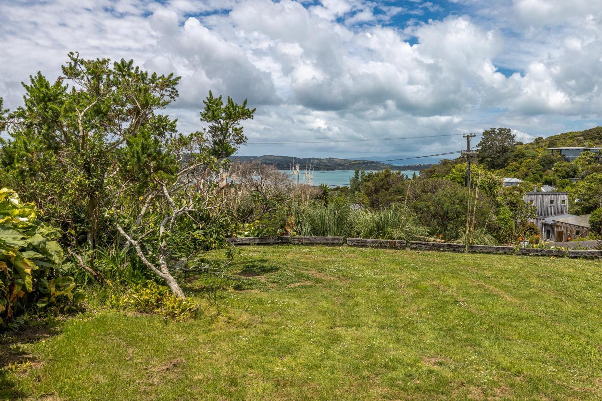 Church Bay Views - Stay Waiheke Oneroa 외부 사진