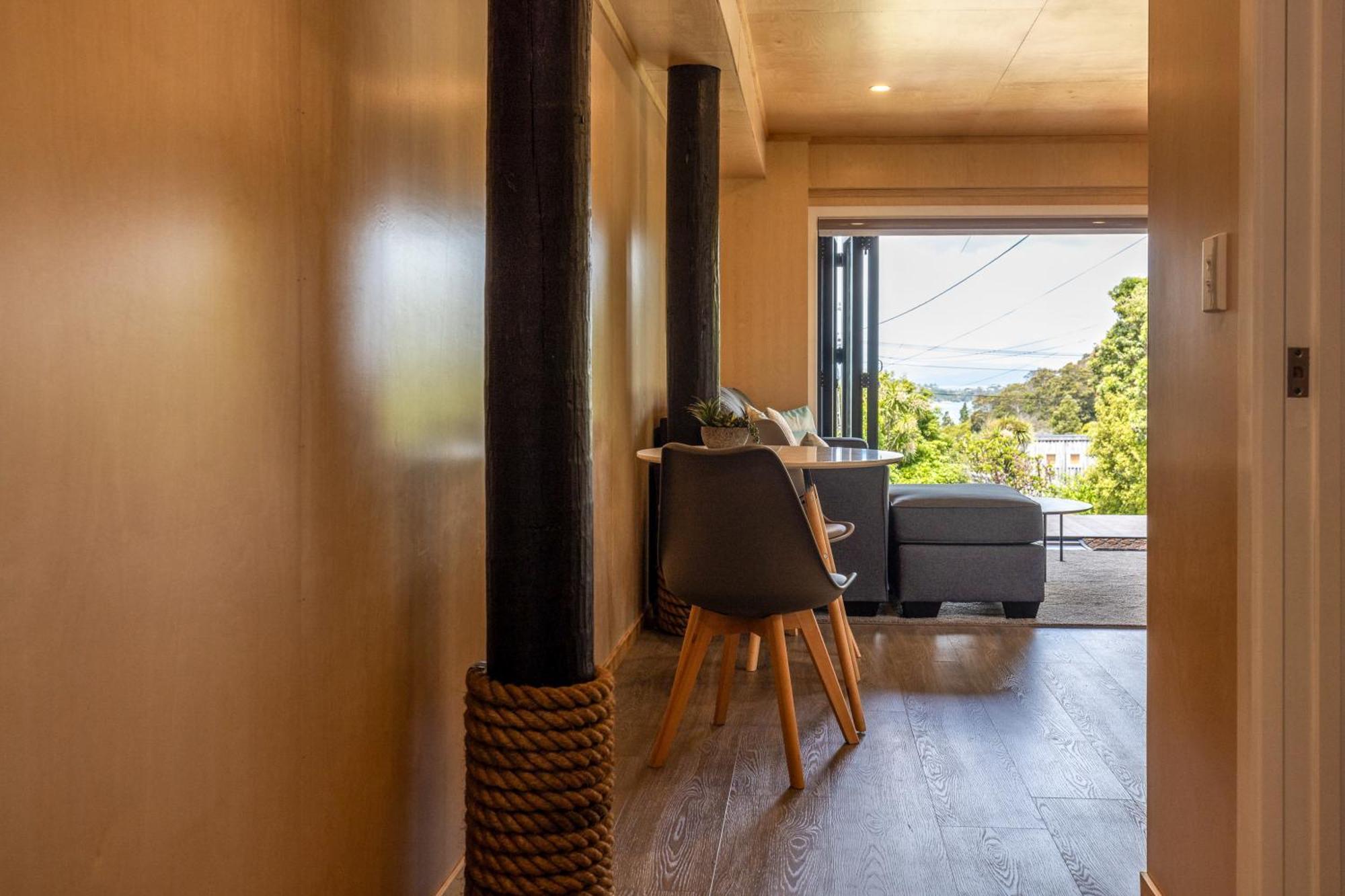 Church Bay Views - Stay Waiheke Oneroa 외부 사진