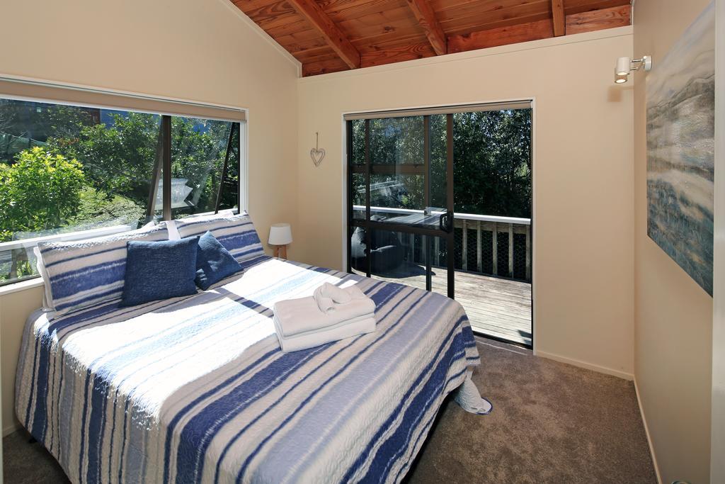 Church Bay Views - Stay Waiheke Oneroa 외부 사진